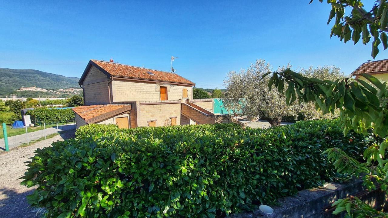 Spicchio Di Luna - Casa Vacanze Albiano Magra Extérieur photo