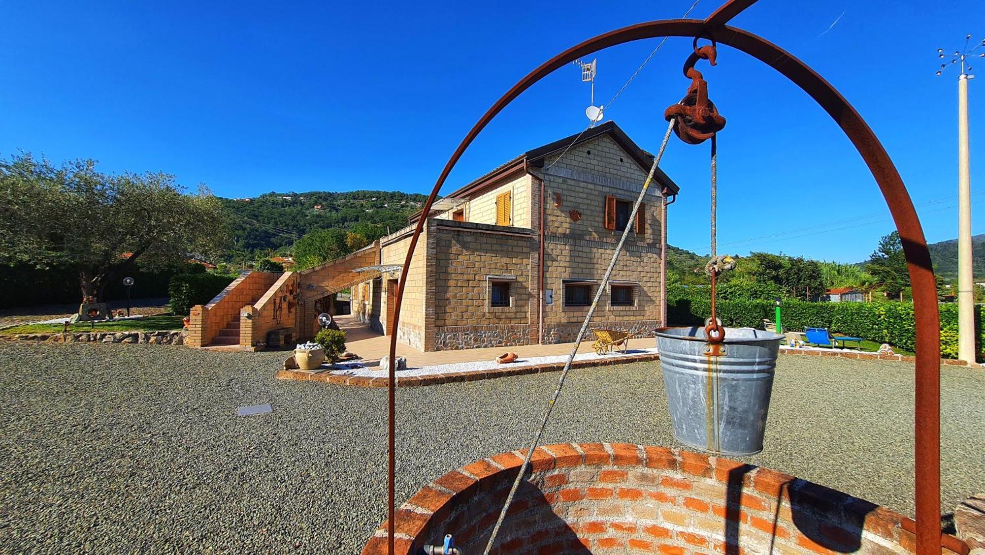 Spicchio Di Luna - Casa Vacanze Albiano Magra Extérieur photo